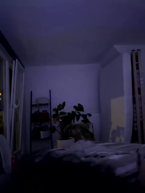 Flora8845 Live Sex December 13, 2025