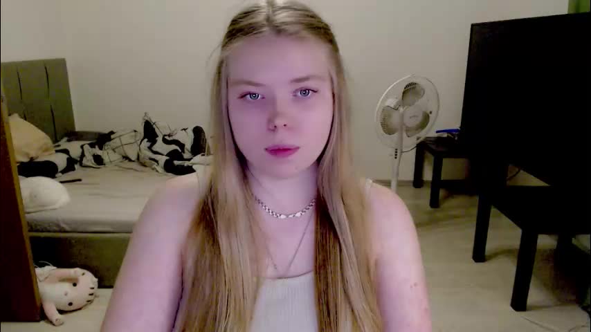 kitten_jenny01 Live Sex December 13, 2025