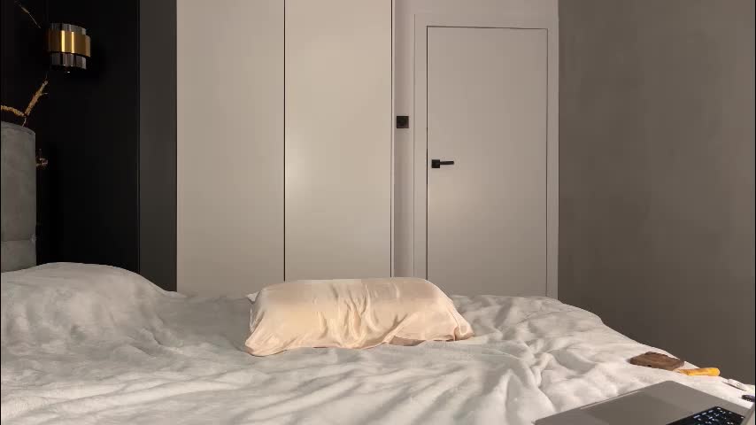 why_____not Live Sex December 14, 2025