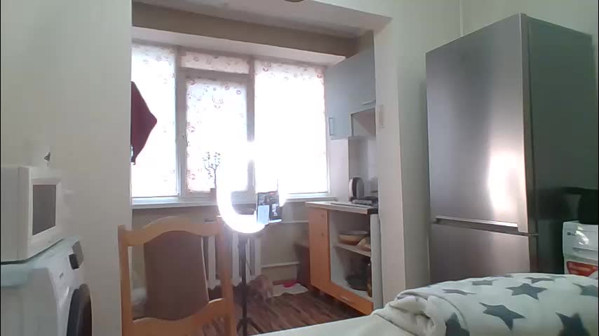 best_ass2000 Live Sex December 17, 2025