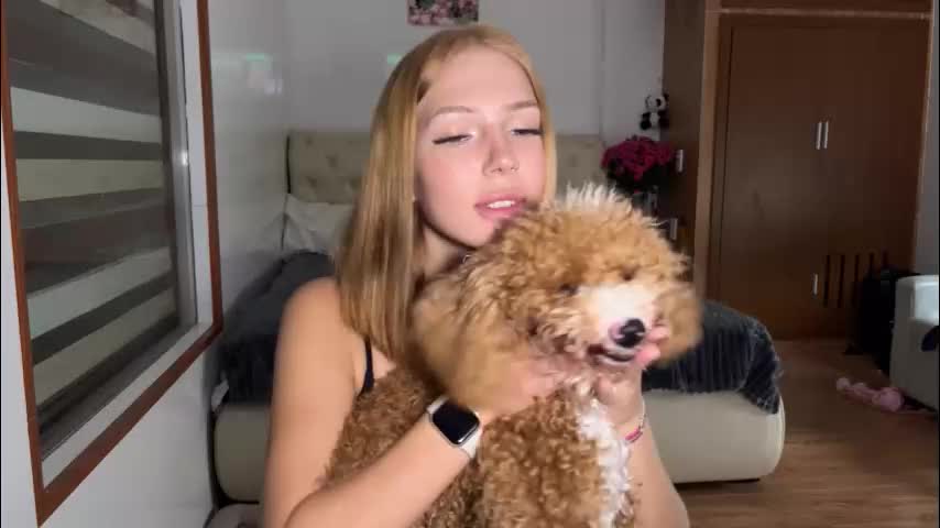 mia_floo Live Sex December 12, 2025