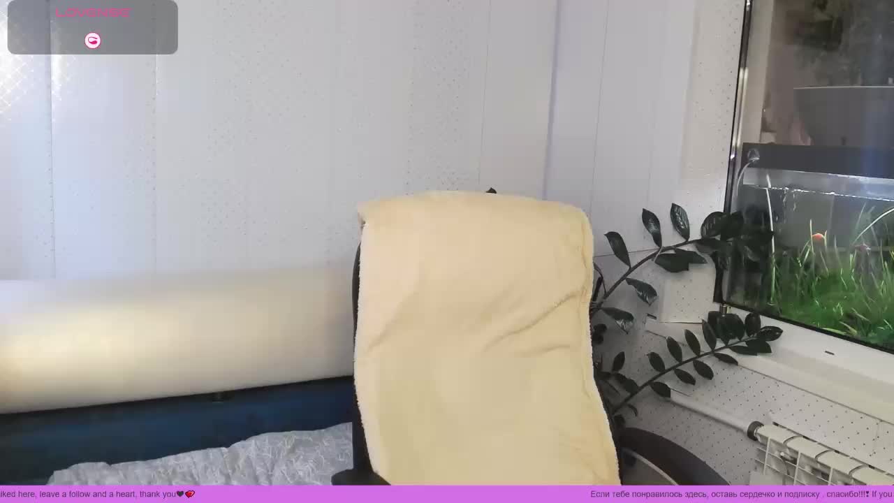 LinaCrave Live Sex December 13, 2025