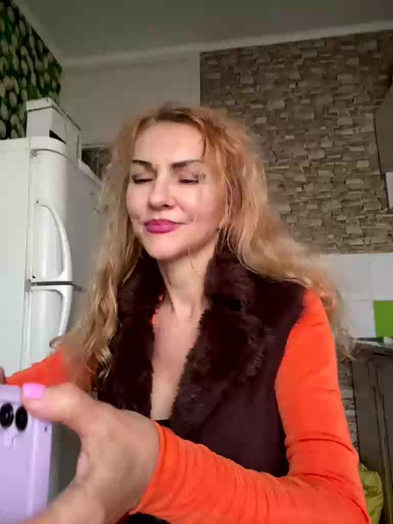 Ritia Live Sex December 13, 2025