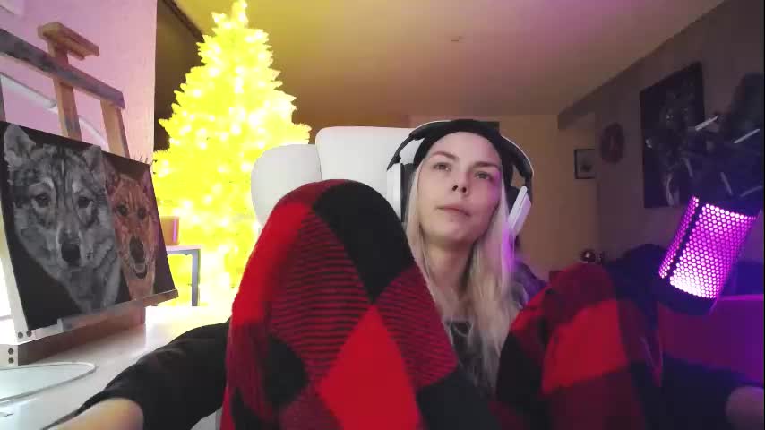 tinykylie Live Sex December 14, 2025