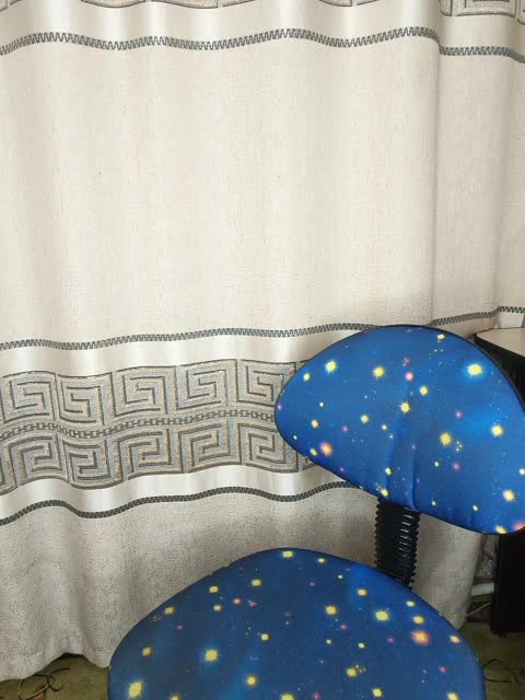 KOTENOCHEK27 Live Sex December 17, 2025