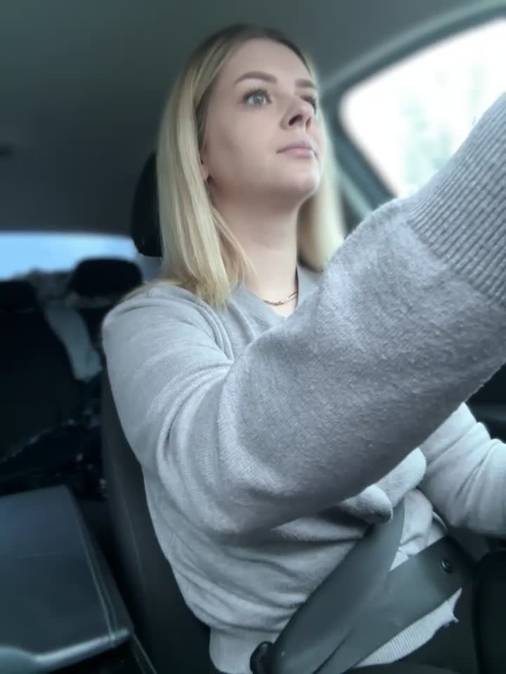 Love_Bri Live Sex November 19, 2025