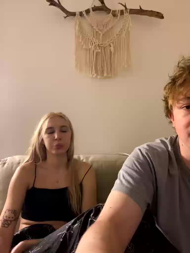 lina_wap Live Sex December 19, 2025