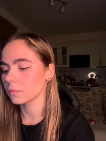 SkyBriii Live Sex December 13, 2025