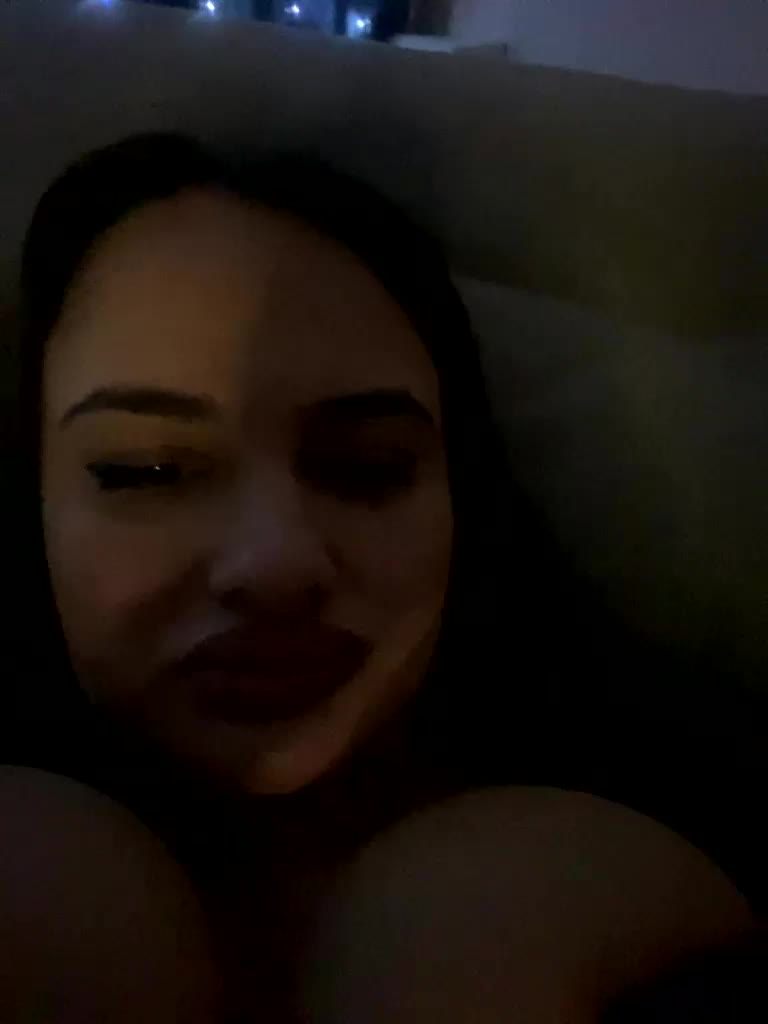 Sweetgirl31111 Live Sex December 13, 2025