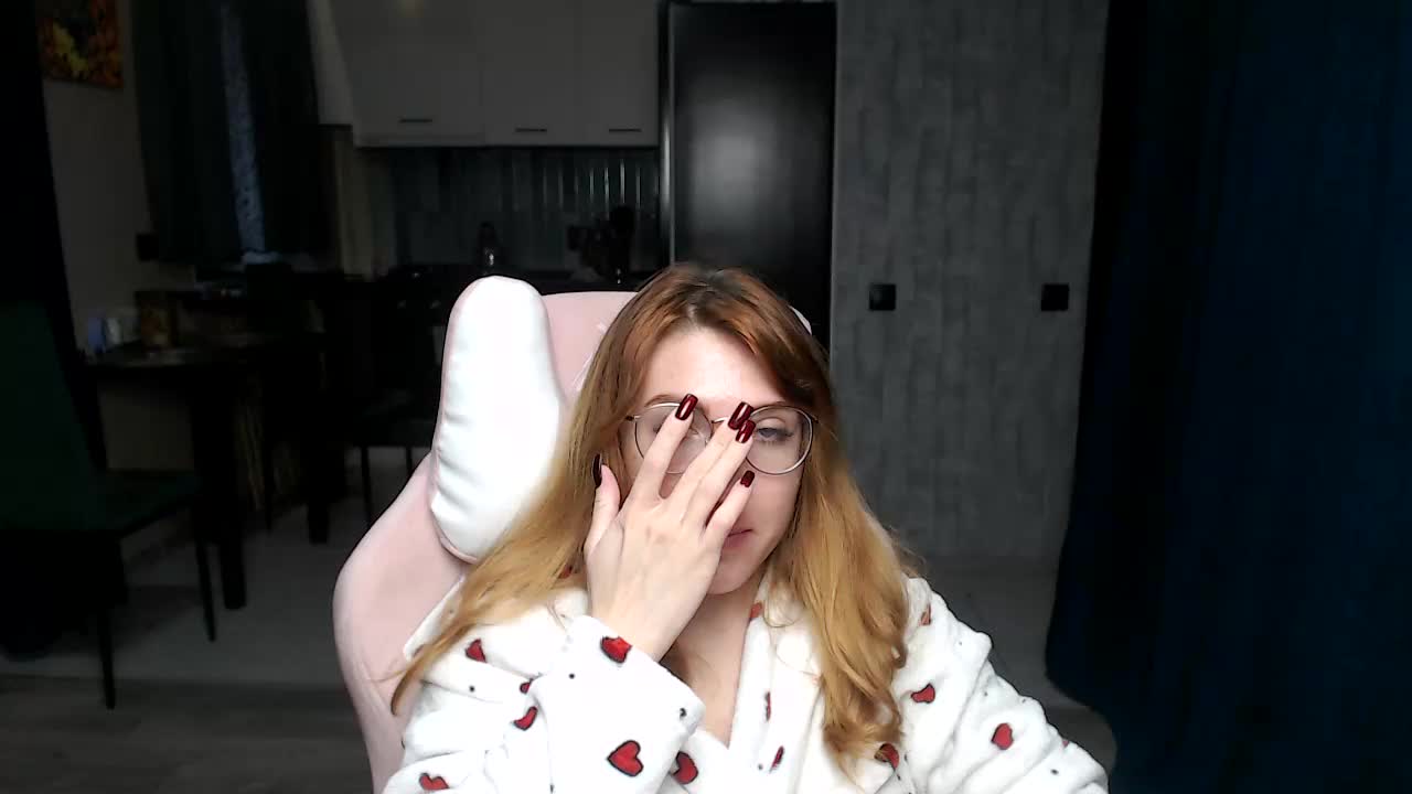 Regimasmile Live Sex December 13, 2025