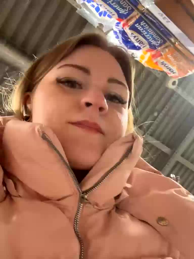 MrsAnna Live Sex December 13, 2025