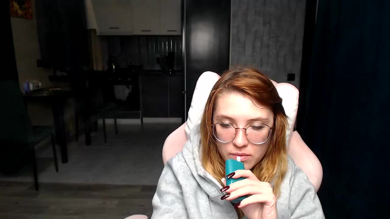 Regimasmile Live Sex December 13, 2025