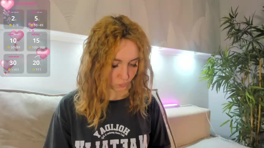 Luna_G0ld Live Sex December 13, 2025