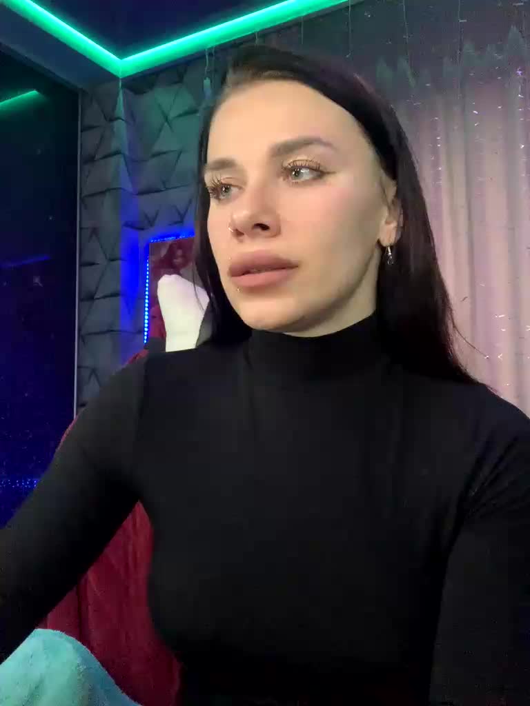 deva_maria Live Sex December 13, 2025