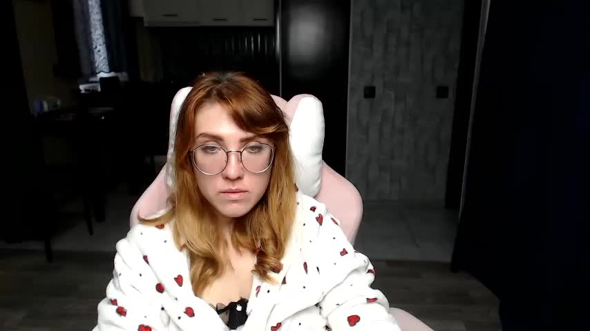 Reginasmilee Live Sex December 13, 2025