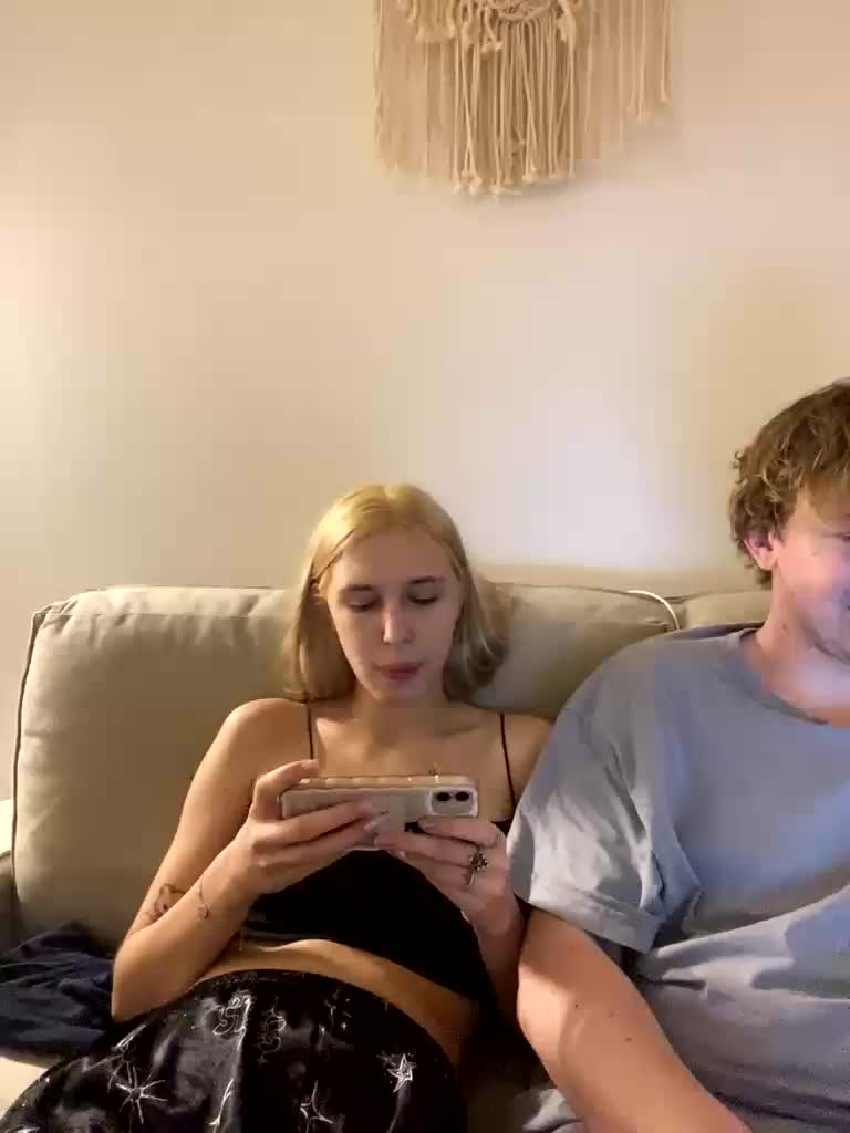 lina_wap Live Sex December 19, 2025