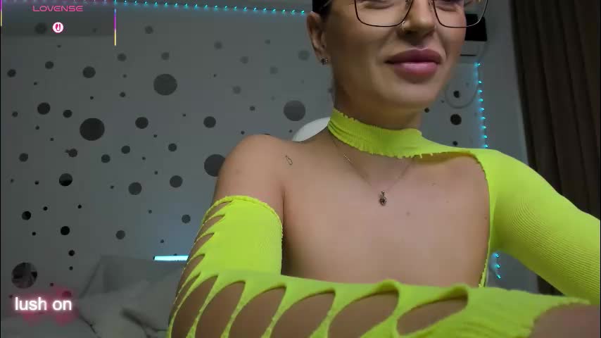 mira_fantasy Live Sex 2025.11.18