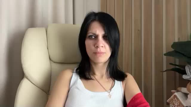 injaathome Live Sex December 14, 2025