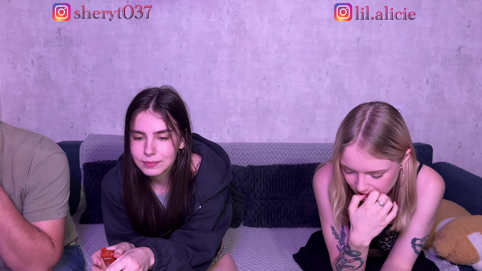 Maliinaa Live Sex December 13, 2025