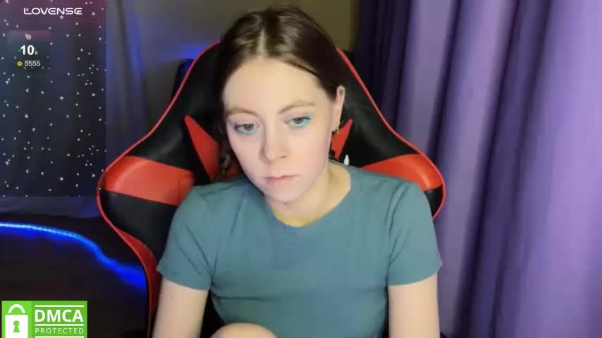 Natural-babe666 Live Sex December 12, 2025