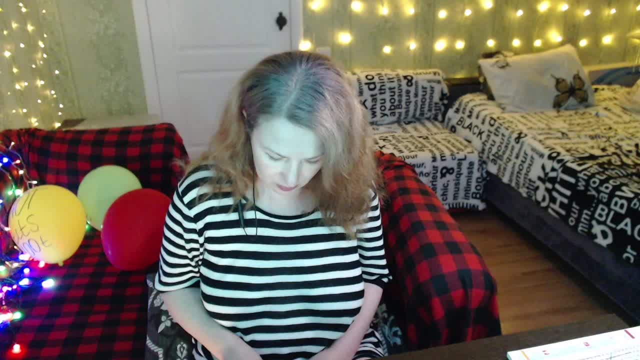 MeganIris Live Sex December 14, 2025