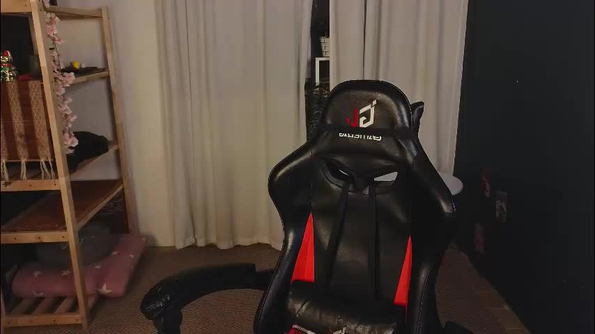 taissa_farmiga Live Sex December 17, 2025