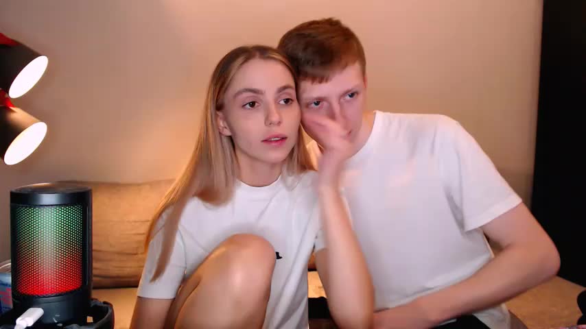 juliaanddima Live Sex December 15, 2025