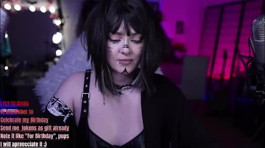 yesdarkqueen Live Sex December 14, 2025