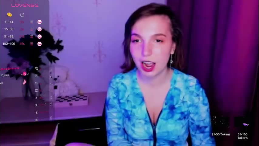 kindhazelhere_ Live Sex November 21, 2025