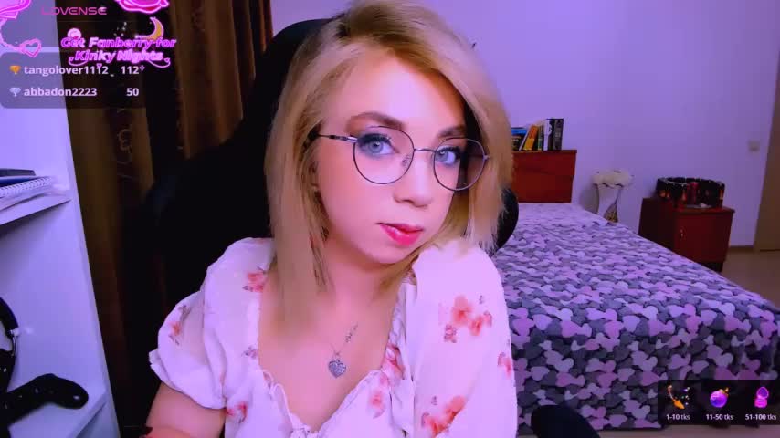 littleSiyfairy Live Sex November 21, 2025