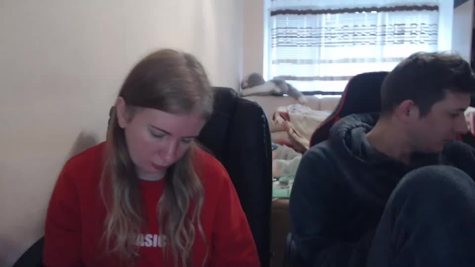 jenisandpeter Live Sex December 14, 2025