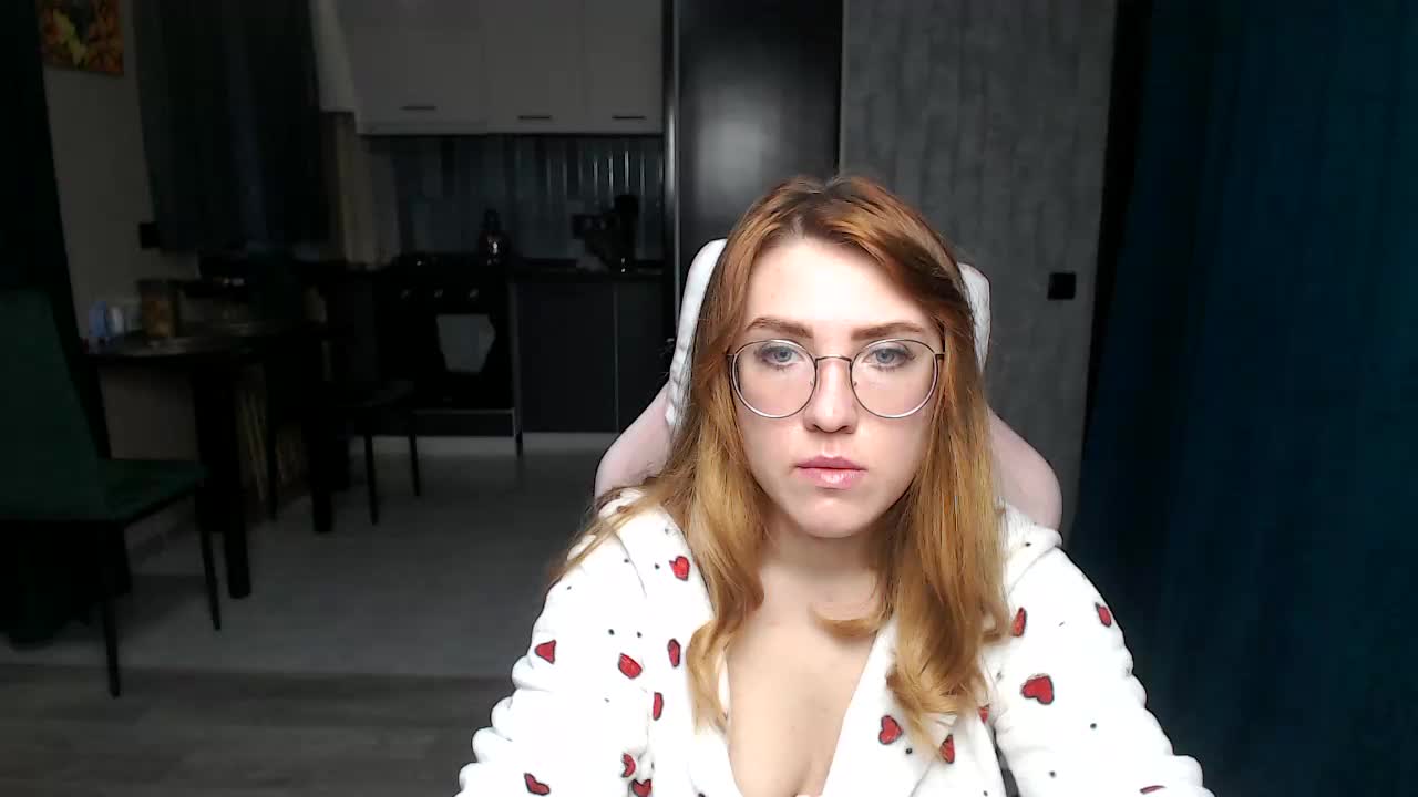 Regimasmile Live Sex December 13, 2025