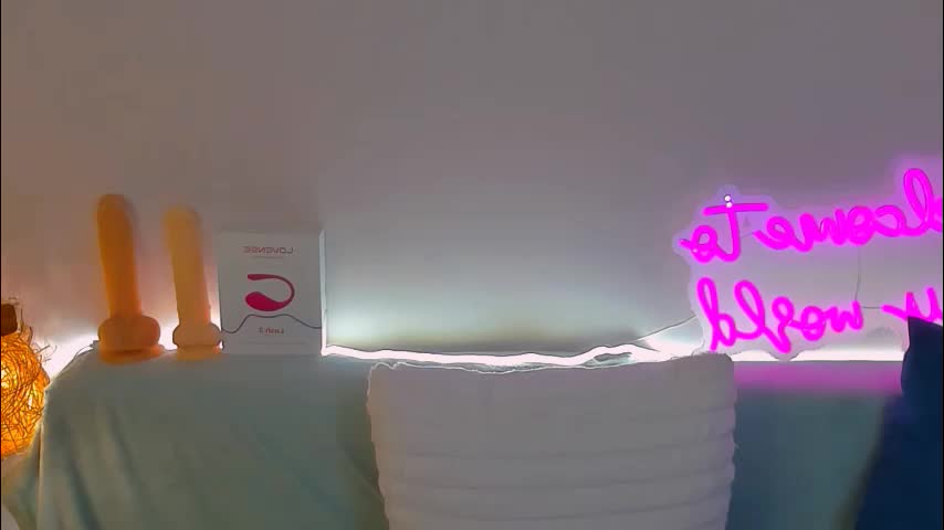 lucia_lucky Live Sex 2025.11.19