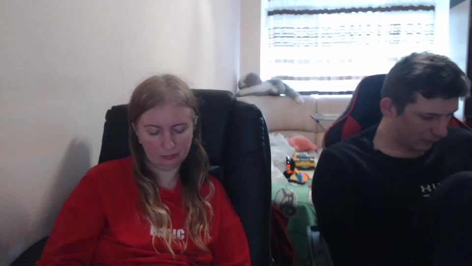 jenisandpeter Live Sex December 14, 2025