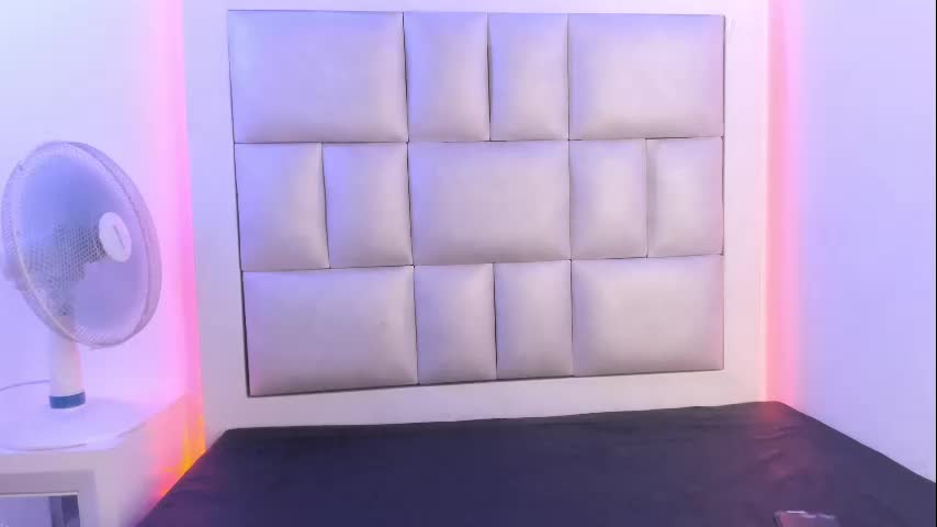 laura__js_ Live Sex December 14, 2025