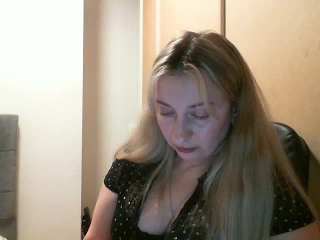 RuslanaFlower Live Sex December 13, 2025