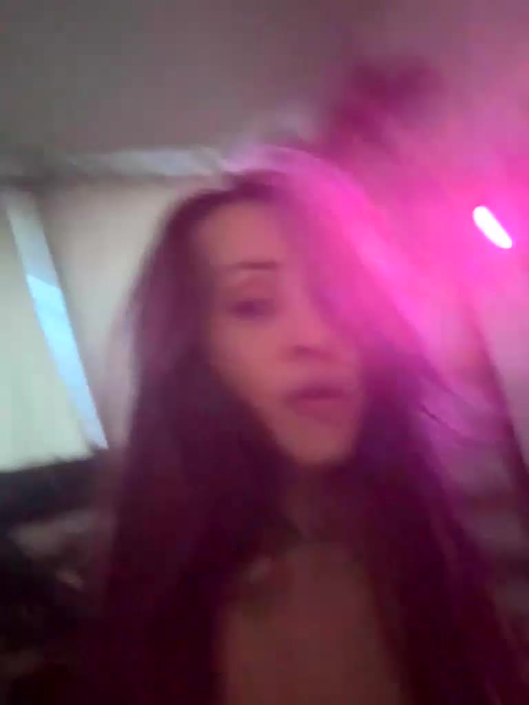 VIP17CoupleDream Live Sex December 13, 2025