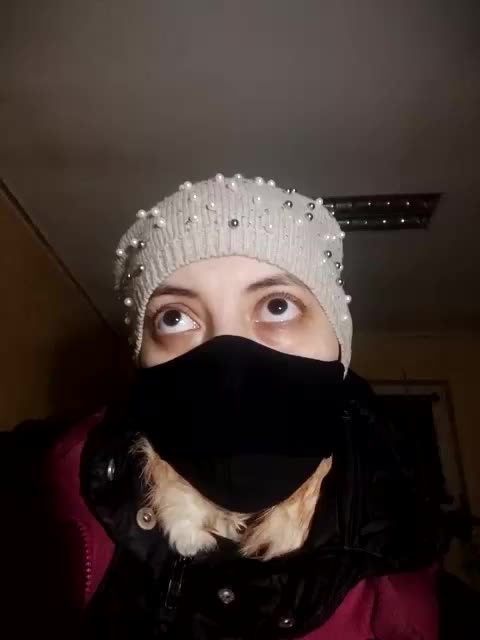 Kira700cams Live Sex December 14, 2025