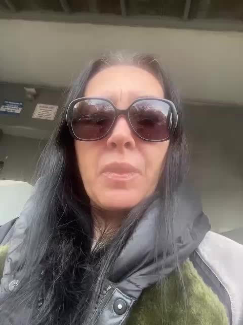 Karolina_Milf Live Sex December 13, 2025