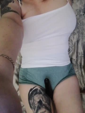 -Tiffany- Live Sex December 14, 2025