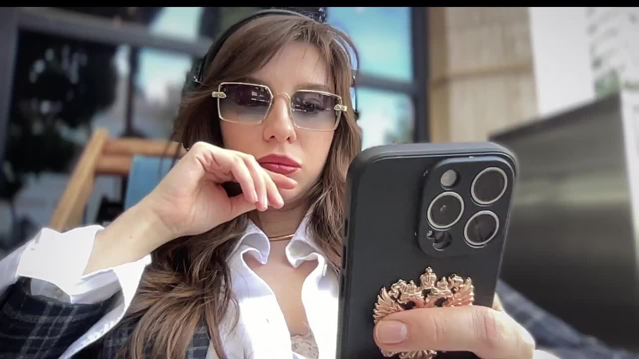 Melissa222Femdom Live Sex December 13, 2025