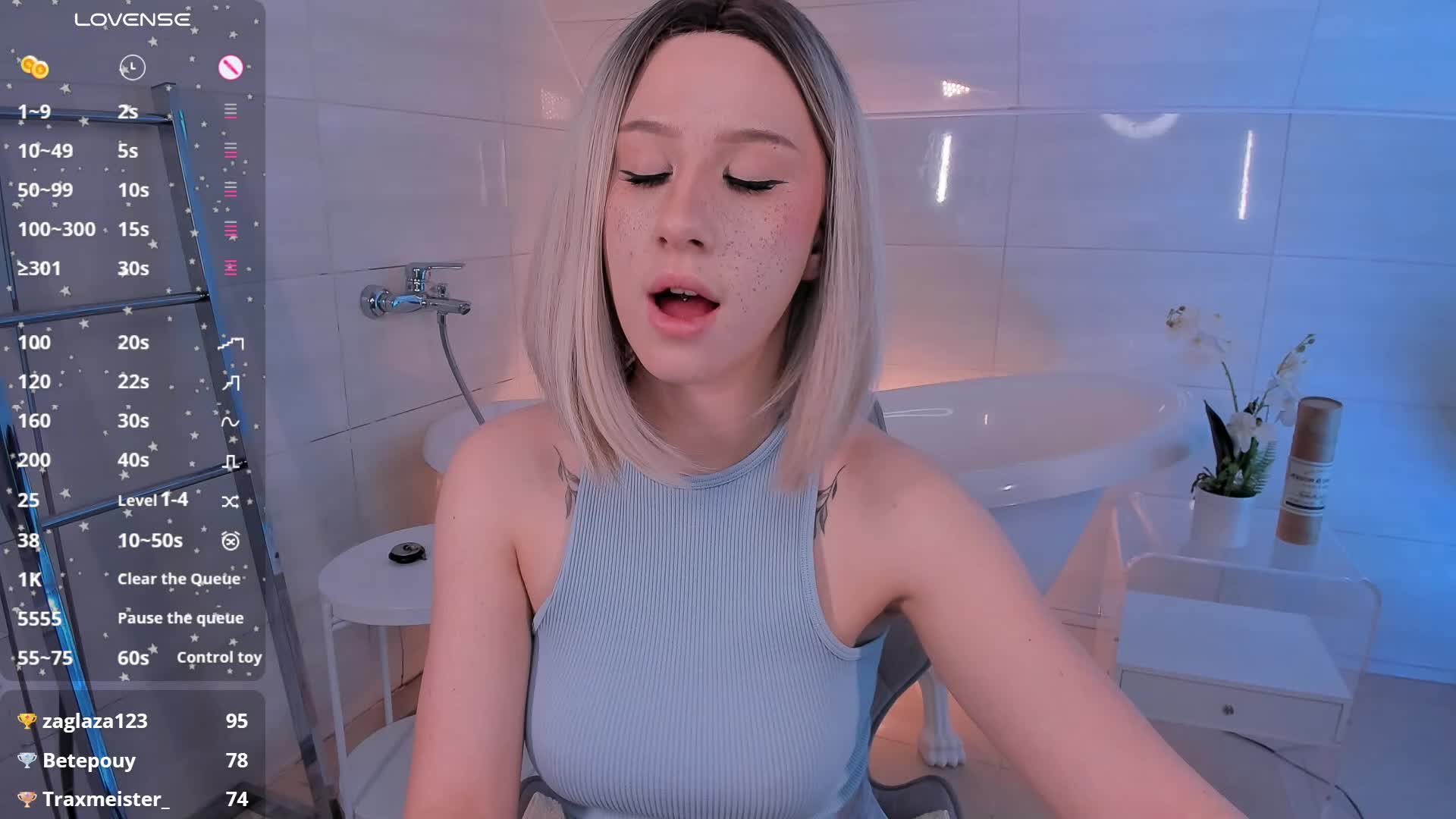 Necucubi Live Sex December 15, 2025