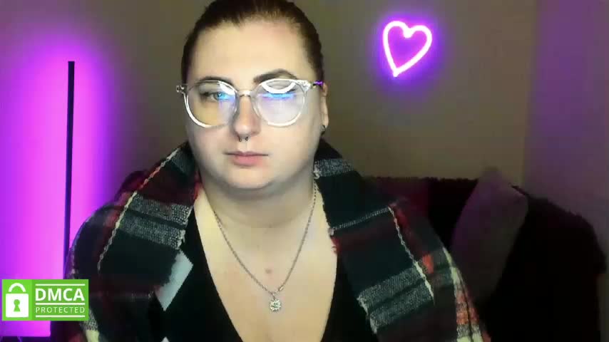 Aliciaredluv Live Sex November 22, 2025
