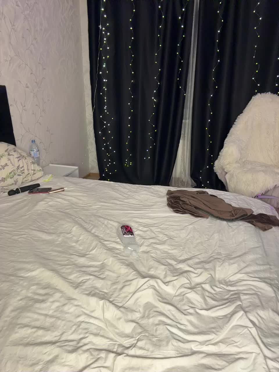 millemimi Live Sex December 13, 2025