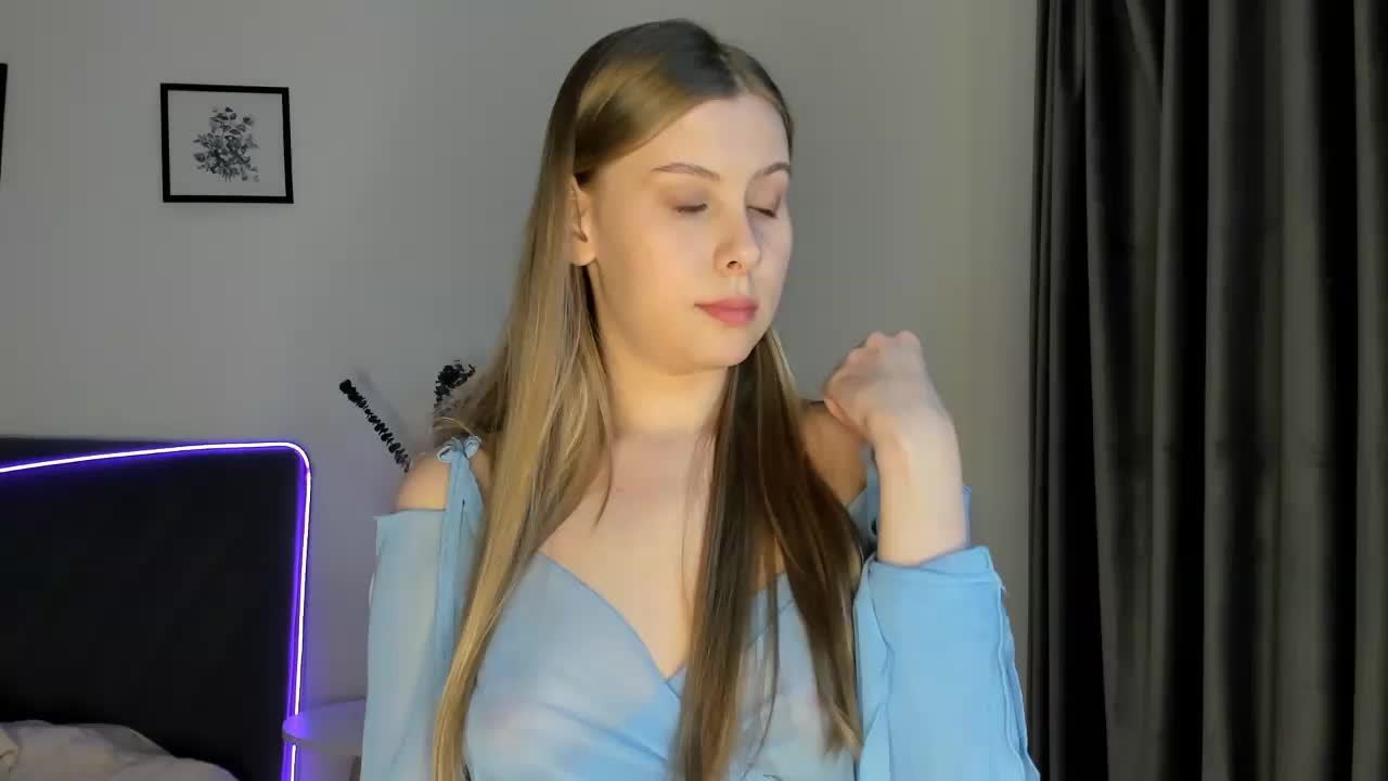 elliediaz Live Sex November 23, 2025