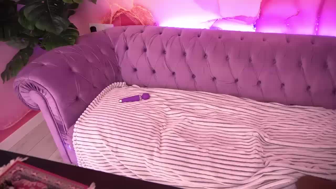 LunaLicks Live Sex December 13, 2025