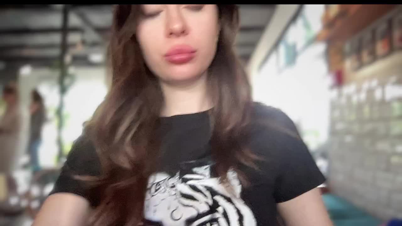 Melissa222Femdom Live Sex December 13, 2025