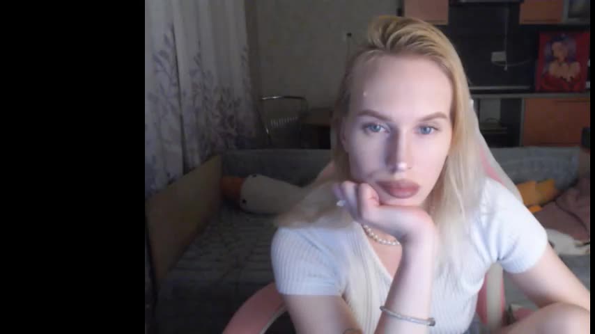 elsa_shine Live Sex December 13, 2025