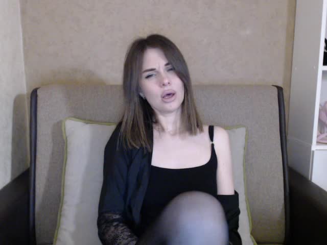 Nastya-29 Live Sex December 14, 2025