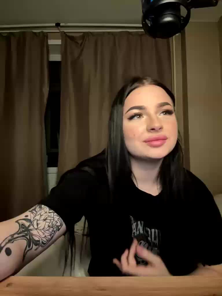 LisaAndDenis Live Sex December 13, 2025